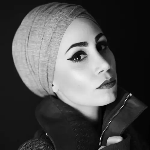 Tahereh Mafi